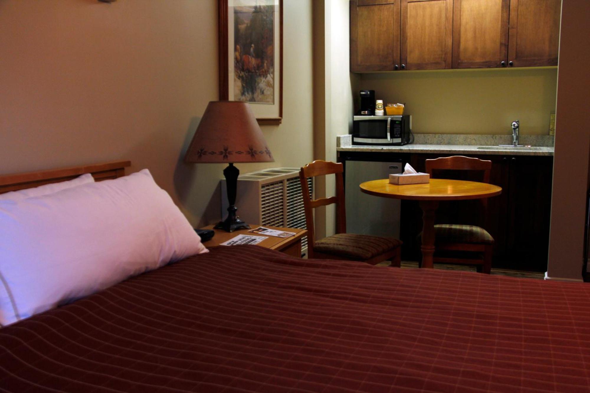 Aspen Village 2* Waterton Park