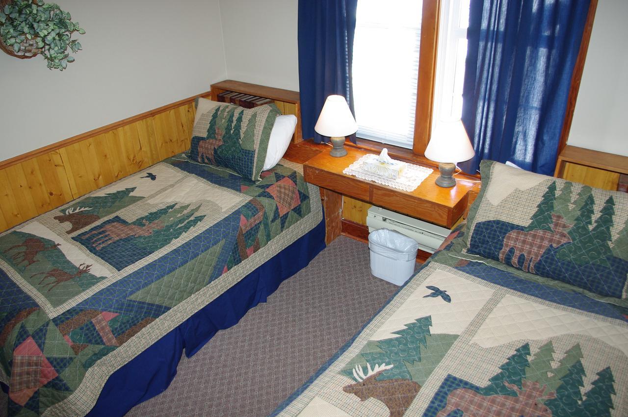 Crandell Mountain Lodge