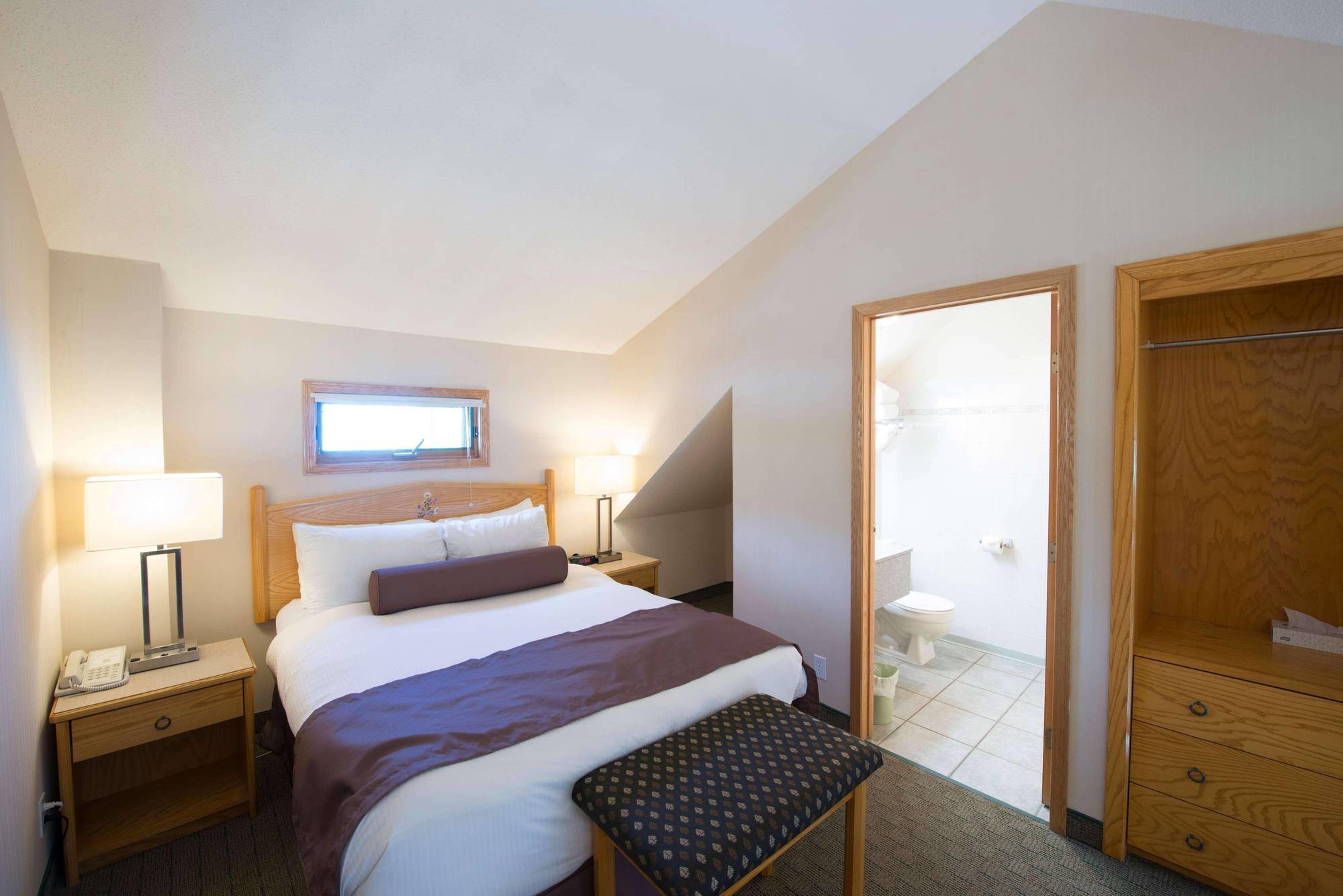 Glacier 4* Waterton Park